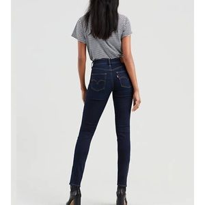 Levi’s 311 Shaping Skinny Jeans